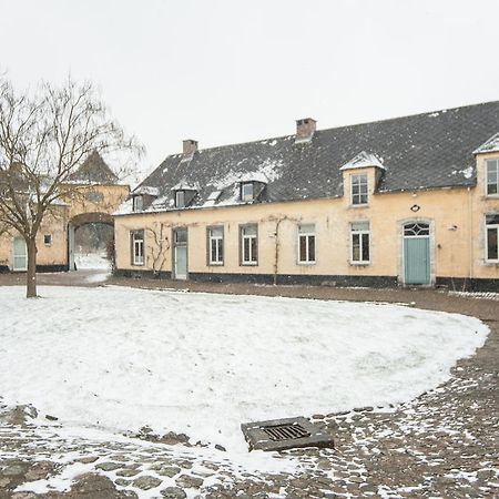 B&B Cense De La Tour Nil Saint-Vincent ภายนอก รูปภาพ